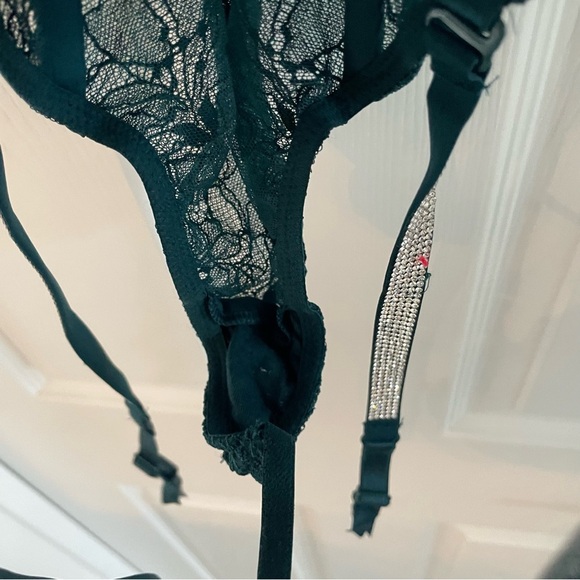 New! Victoria's Secret Green Lingerie Shine Strap Lace Teddy Garter 22864 - Picture 8 of 10